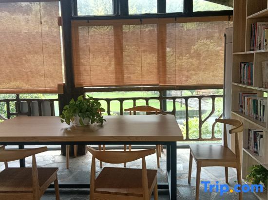 Цзиньюань: Qingyuan Lianzhou Longtan Holiday Homestay