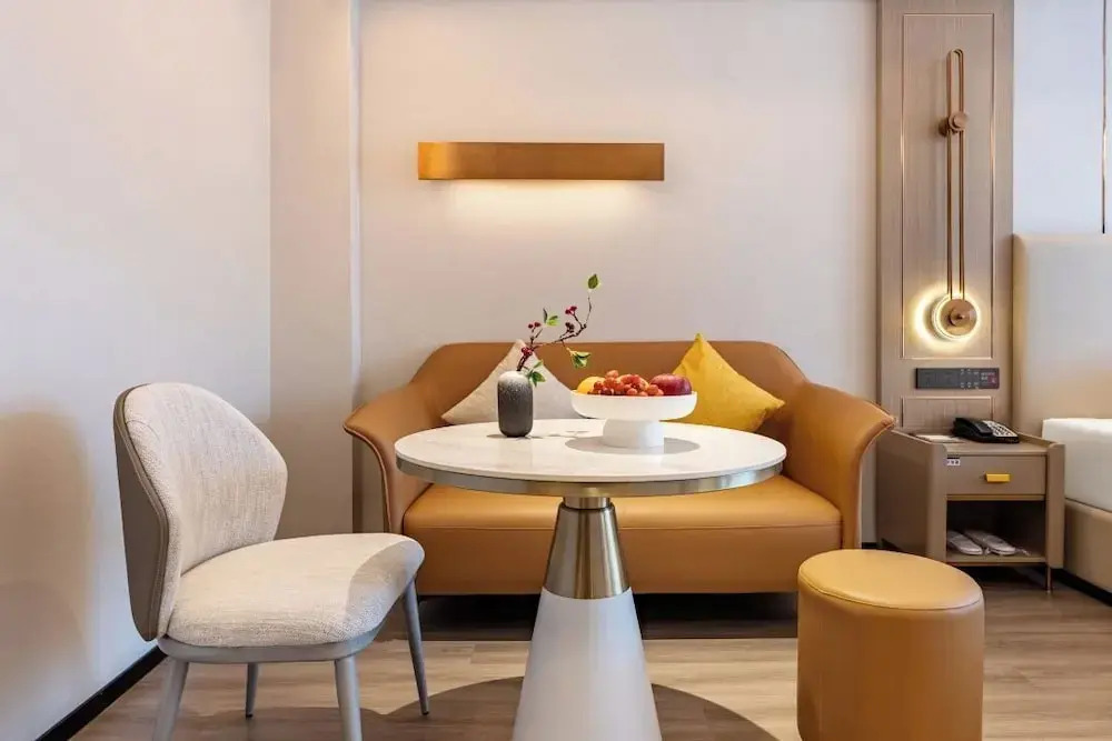 Фошань: Poltton International Apartment Gaoming
