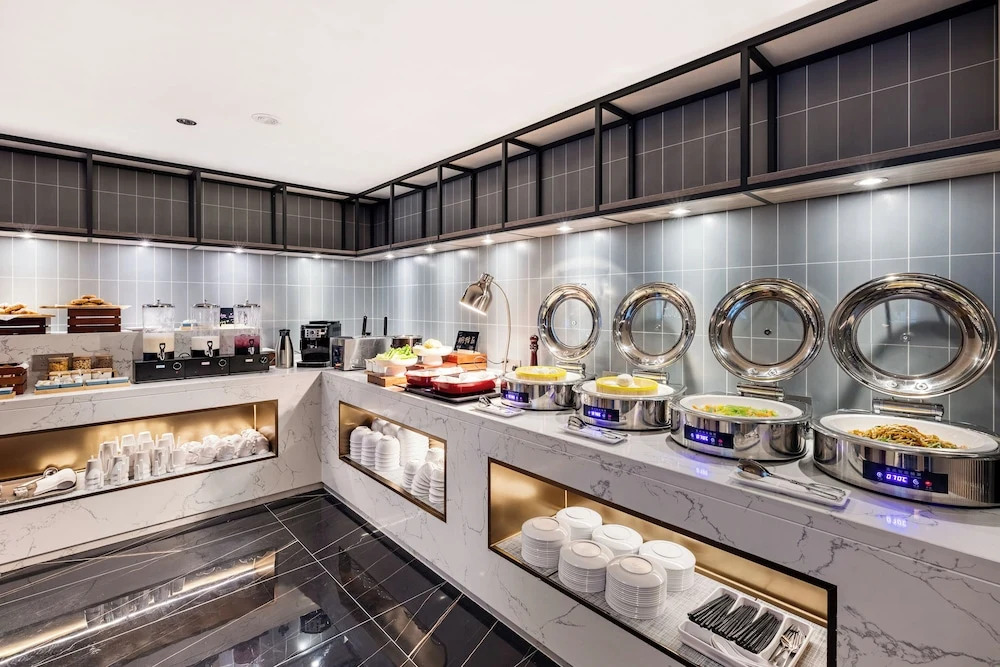Фошань: Poltton International Apartment Gaoming