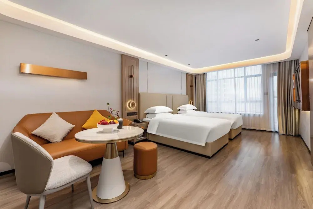 Фошань: Poltton International Apartment Gaoming