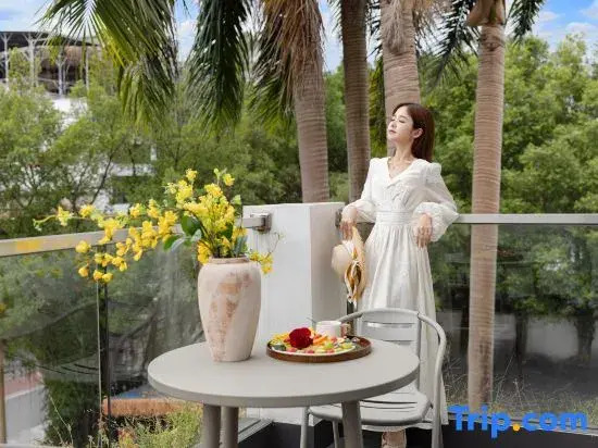 Чжаоцин: Yunman Hot Spring Homestay