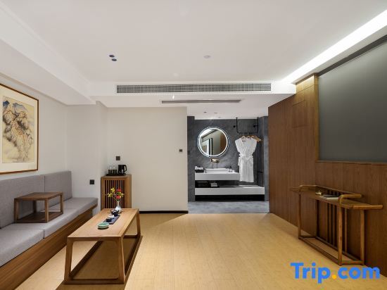 Синьсян: Qianna Meisu Hotel (Xinxiang Municipal Government High-speed Railway Station)