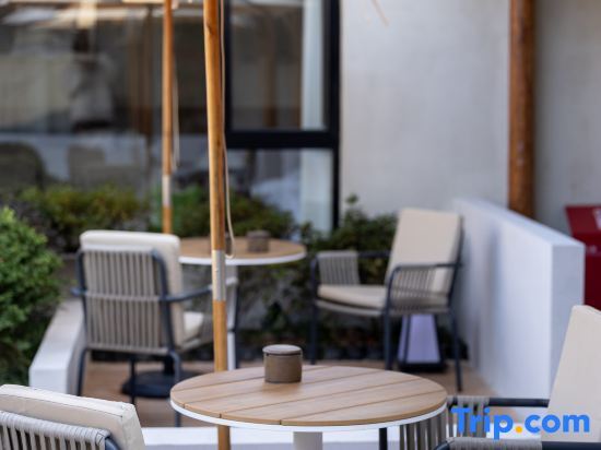 Хуаншань: Hongcun Buji Courtyard Homestay