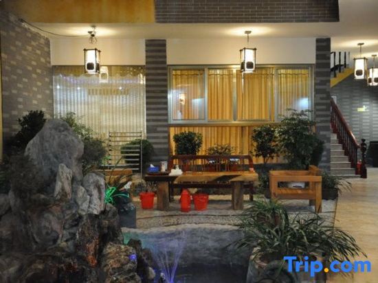 Лунъянь: Shanghang Binbin Home