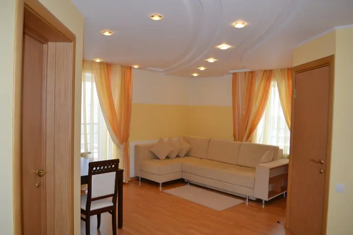 Новоабзаково: Home-Otel Podgornoe