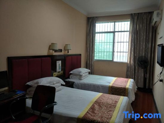 Пайдонг: Jinping Shuntian Hotel