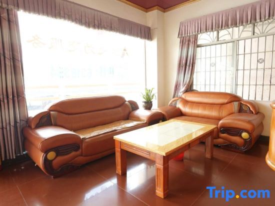 Чжаоцин: Fengkai Guanghui Business Hotel