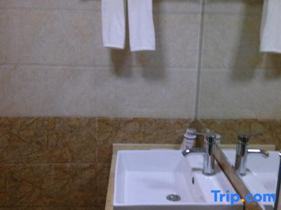 Ибинь: Shuifu Taihua Hotel