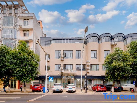 Дэян: Mianzhu Lijing Yuebo Hotel