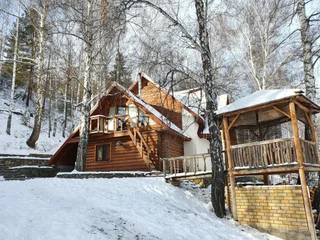 Новоабзаково: Каменный цветок