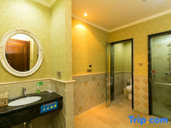 Цзиньхуа: Jinhua Jinlongge Fashion Hotel