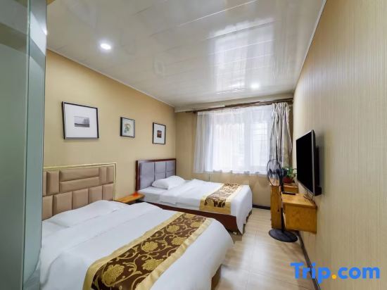 Харбин: Harbin Spruce International Youth Hostel