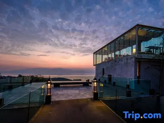 Юйси: Fuxian Lake Tongchenyuan Lakeview Hot Spring Hotel
