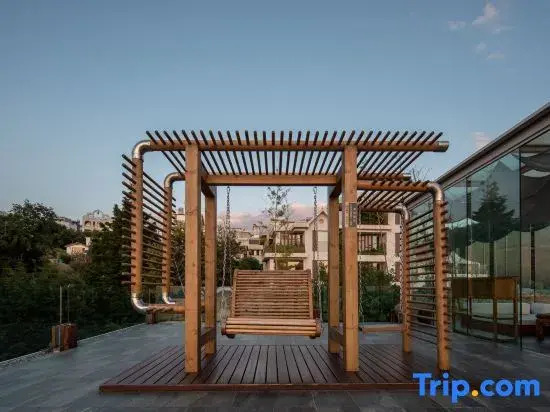 Юйси: Fuxian Lake Tongchenyuan Lakeview Hot Spring Hotel