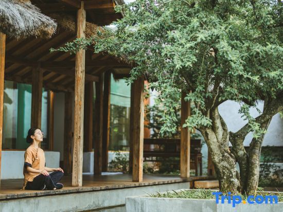 Юйси: Fuxian Lake Tongchenyuan Lakeview Hot Spring Hotel