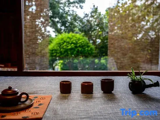 Юйси: Fuxian Lake Tongchenyuan Lakeview Hot Spring Hotel