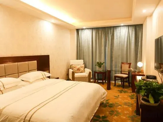 Синин: Xining Xiangfengju Apartment