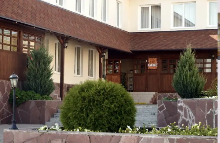 Отель Полянка — фото 2