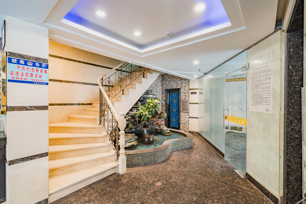 Хойчжоу: Huangting Business Hotel