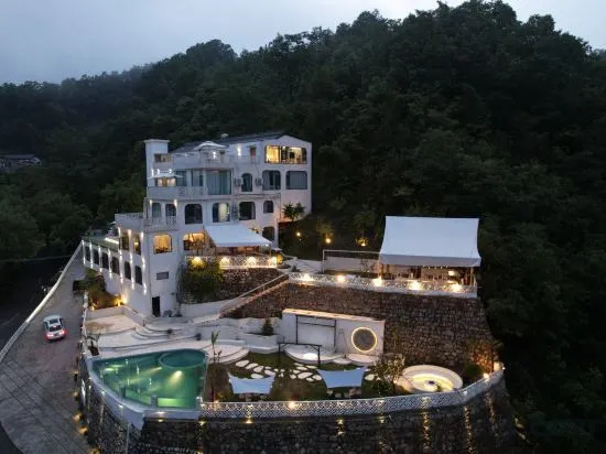 Лоян: Chongdugou Mochi B & B