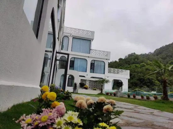 Лоян: Chongdugou Mochi B & B