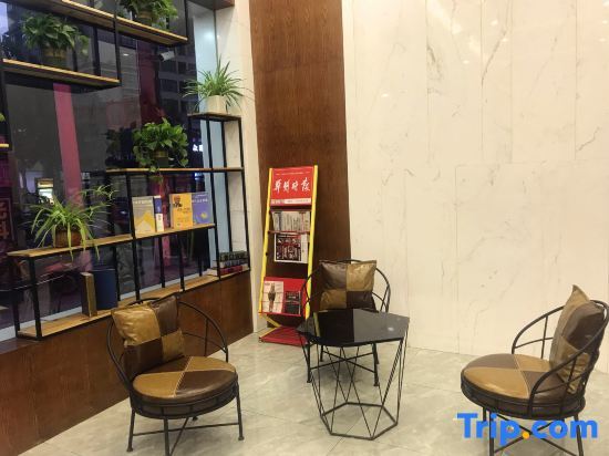 Чжэнчжоу: Jiahe Vision Hotel (Zhengzhou Nanwulibao Metro Station Branch)