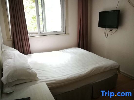 Фуян: Fuyang Shangle Hotel(International Auto Parts City Store)