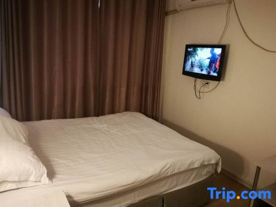 Фуян: Fuyang Shangle Hotel(International Auto Parts City Store)