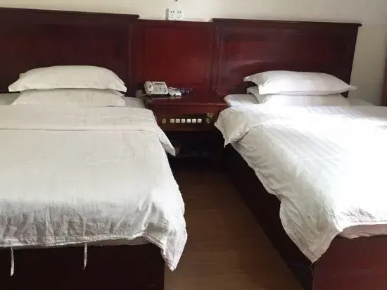 Юнчжоу: Ningyuan Yinfeng Hotel