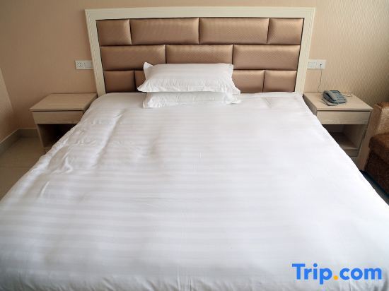 Тайчжоу: Tiantai Jiahao Business Hotel