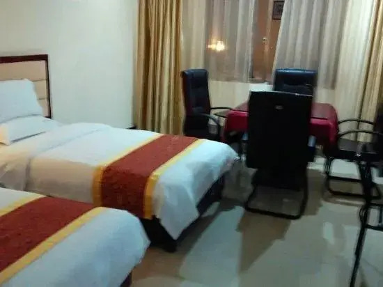 Басуо: Meilihua Hotel