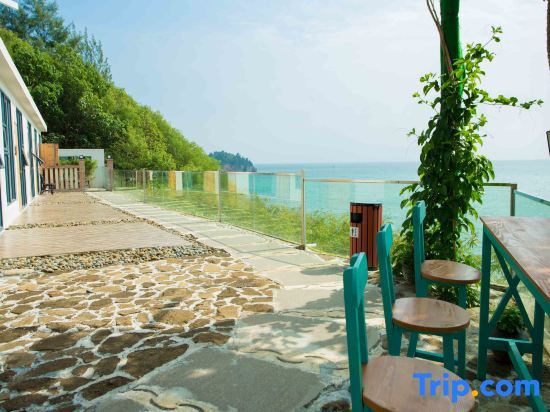 Бэйхай: 21 nautical miles·Bed Island Beach (Weizhou Island Colorful Beach Branch)