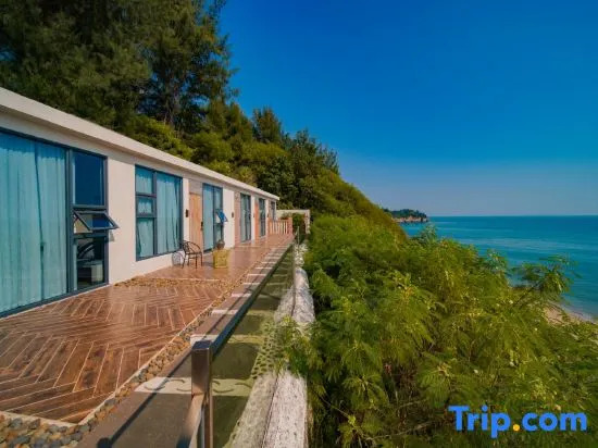 Бэйхай: 21 nautical miles·Bed Island Beach (Weizhou Island Colorful Beach Branch)