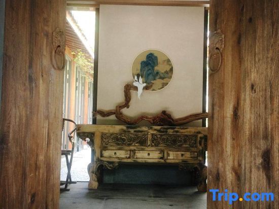 carousel image 1