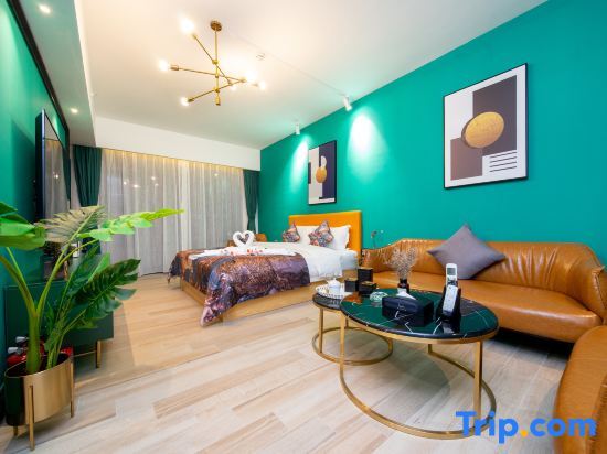 Фошань: Xinglun International Apartment (Foshan Meidi Wuhu Shop)