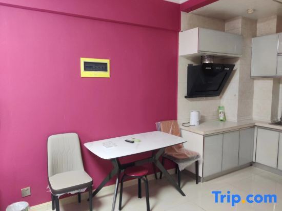 Паниин: Panjin Lianlian Apartment