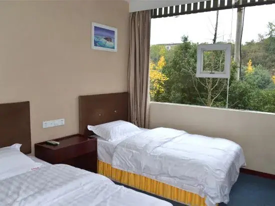 Наньчун: South Xijiao Business Hotel