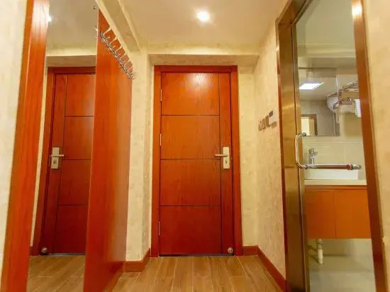 Харбин: Harbin Mingju Hotel