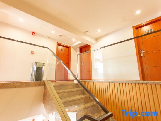 carousel image 3