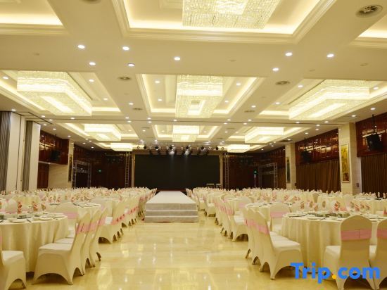 Яньчэн: Jianhu Xiangyang International Fishing Port Hotel