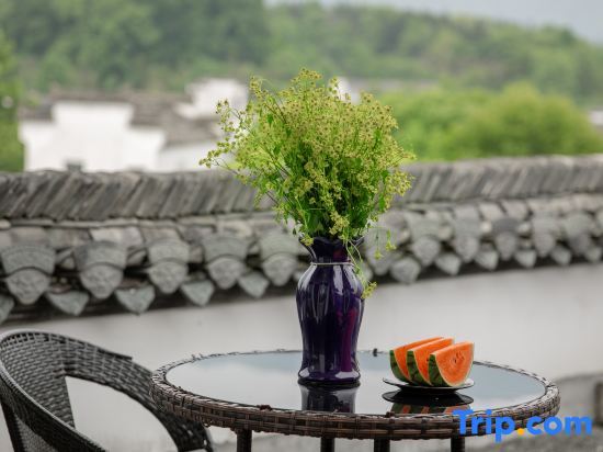 Хуаншань: Simayi Kanshan Travel Art Inn Hongcun Village