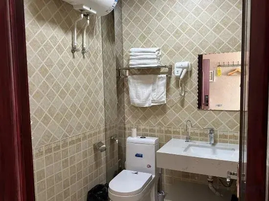 Хулун-Буир: Manzhou Lizanoer District Shangfuyuan Hotel