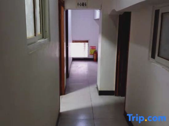 Наньчун: Yilong Jinshan Hotel