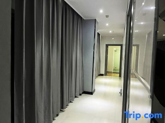Чаочжоу: Yaoyu Hotel (Chaoshan High Speed Railway Station)