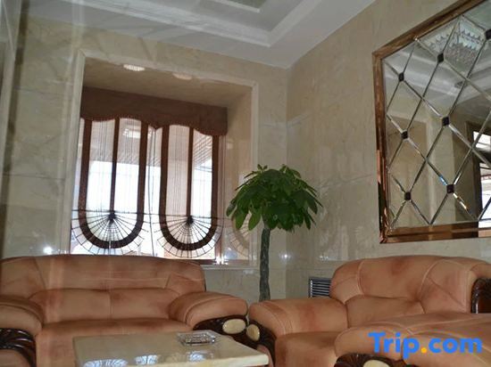 Хулун-Буир: Manzhouli Jindun Hotel