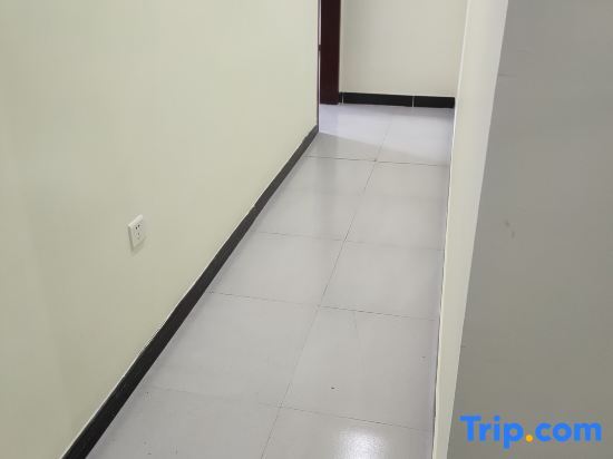 Наньчун: Yilong Jiajia Business Hotel