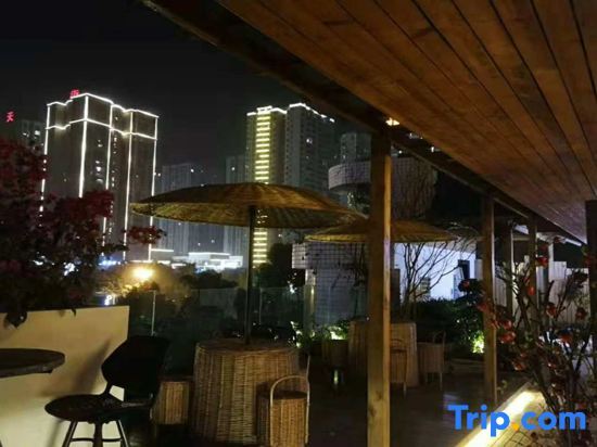 Чунцин: Chongqing Wansheng Taoxuan Homestay