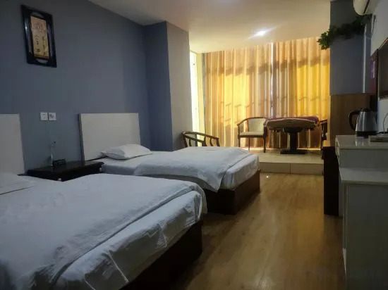 Шиянь: Shiyan Jiamei Apartment