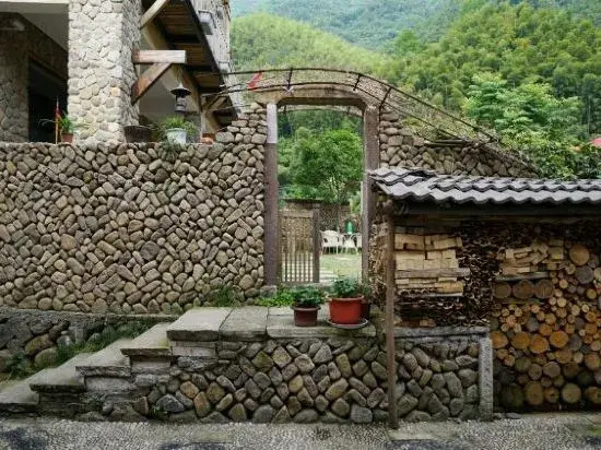 Ханчжоу: Shishe Fanghu Guesthouse