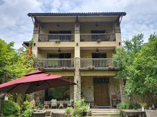 Ханчжоу: Shishe Fanghu Guesthouse